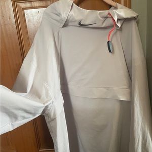 nike windbreaker
